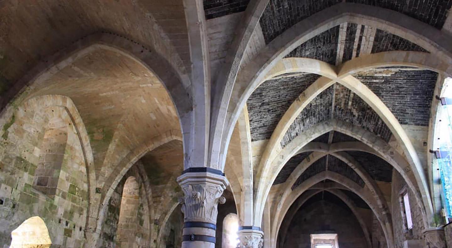 Particolare degli interni di Castel Maniace a Siracusa. Foto Maria Aloisi.